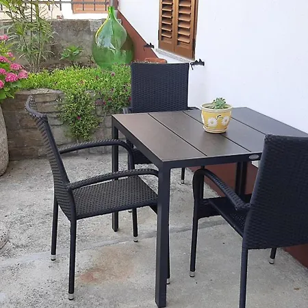 App Parenzana Apartment *