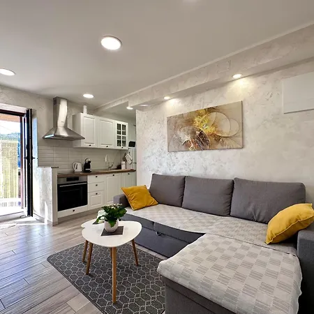 Apartment App Parenzana Groznjan